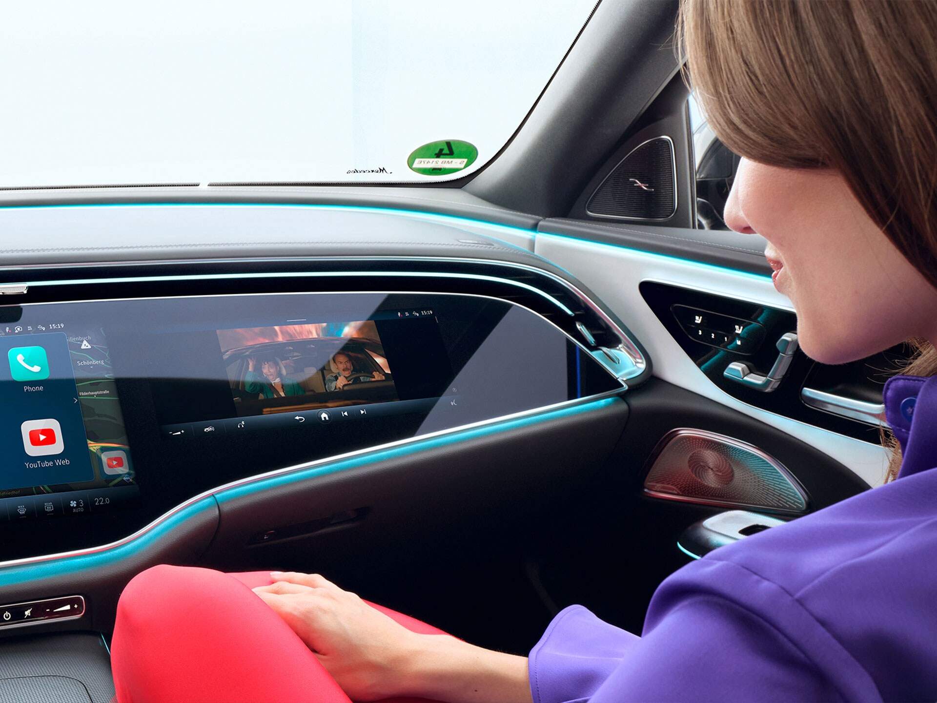 Video Streaming with MBUX in the interior of a Mercedes-Benz.