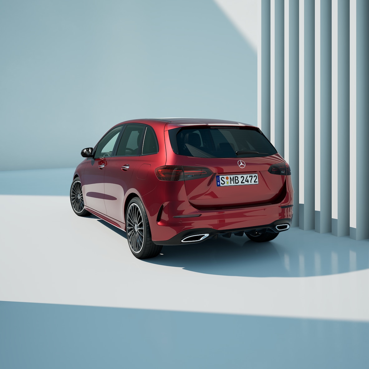 Rear end of the Mercedes-Benz B-Class.