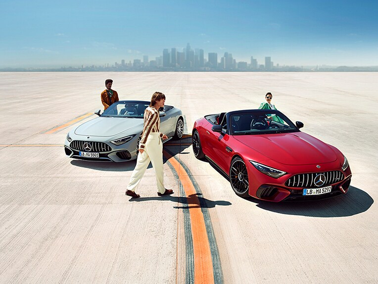 Group shot of the Mercedes-AMG SL Roadster