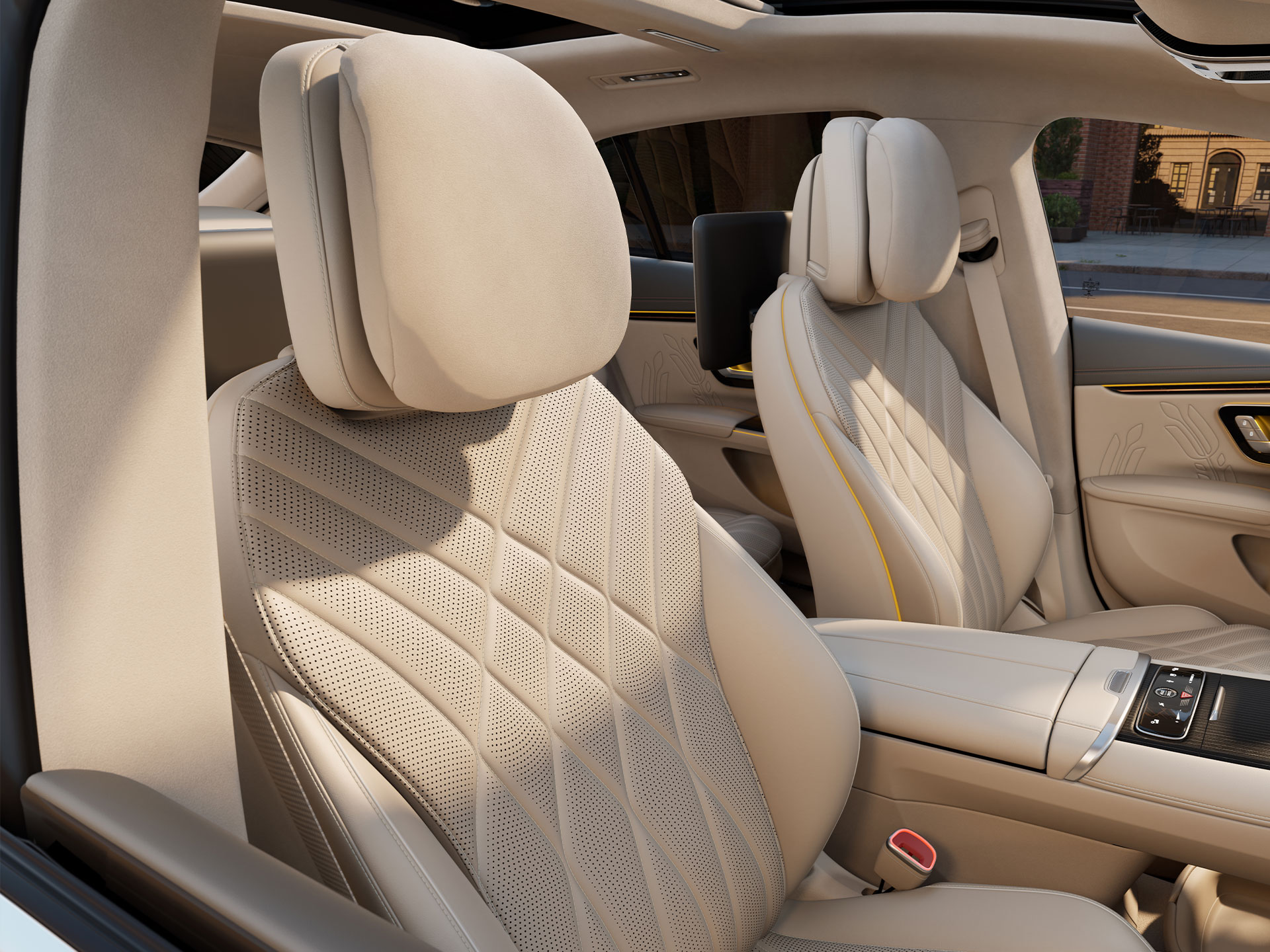 MANUFAKTUR | EQS | Mercedes-Benz MANUFAKTUR customisations of new all-electric EQS from Mercedes-Benz.