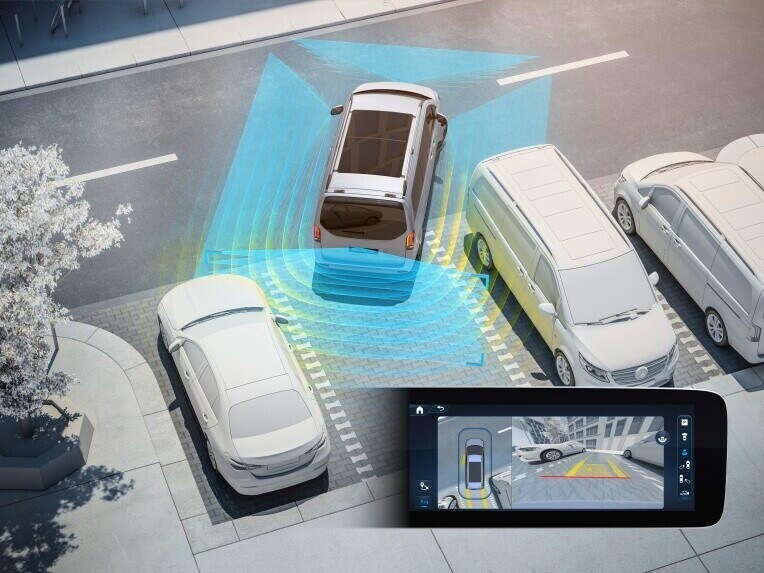 The Parking Package with 360° camera and Active Parking Assist makes it easier for you to find a parking space, as well as to park and unpark.