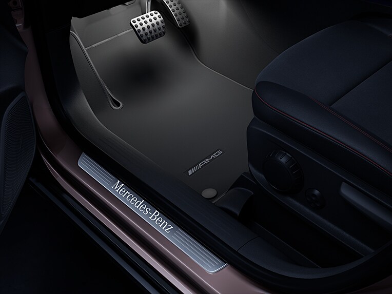 The comfortable easy entry in the new Mercedes-Benz GLA.