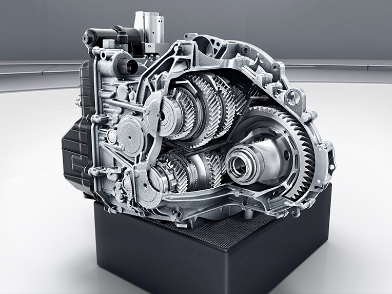 8G-DCT in the new Mercedes-Benz GLA.