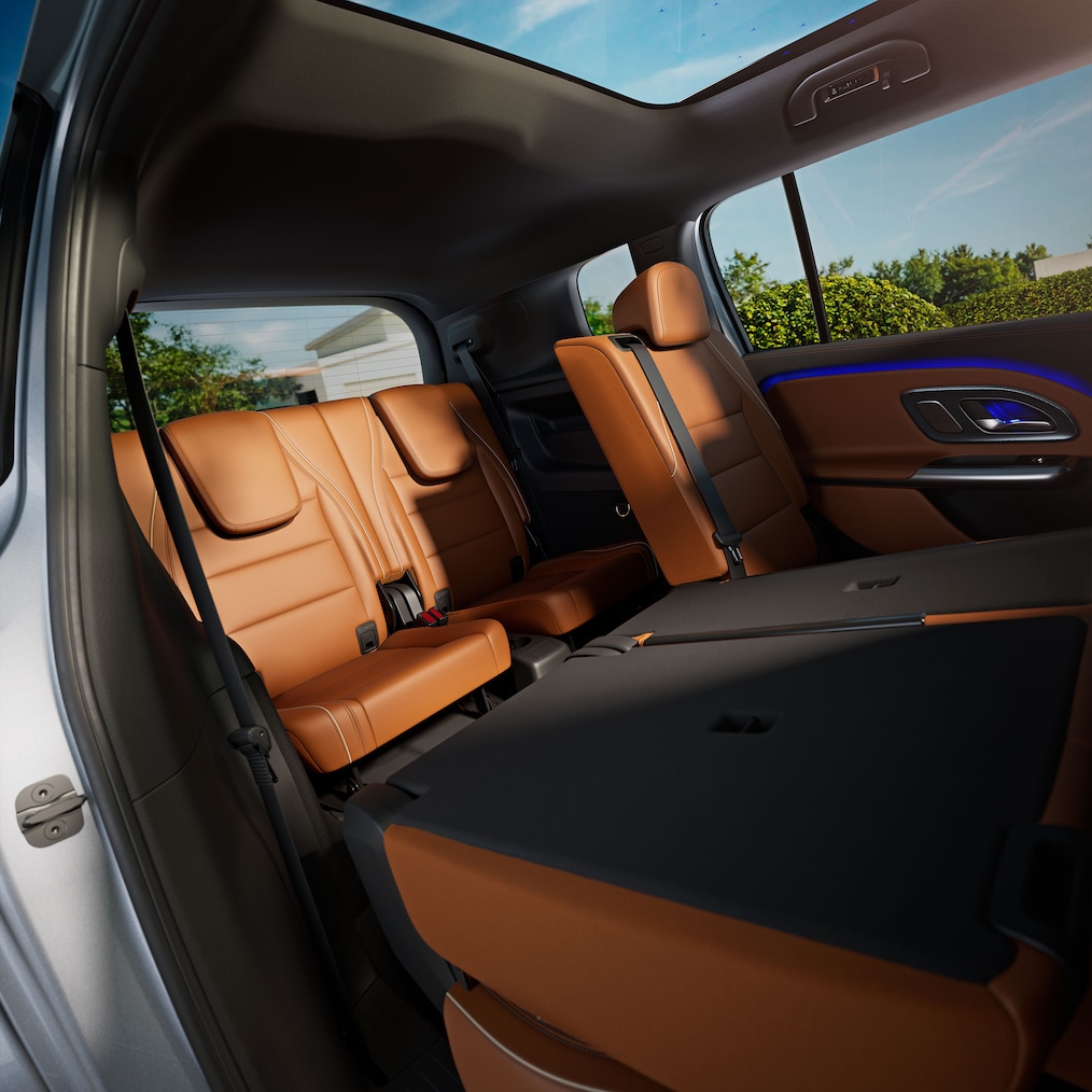 The interior of the all-new electric GLB.