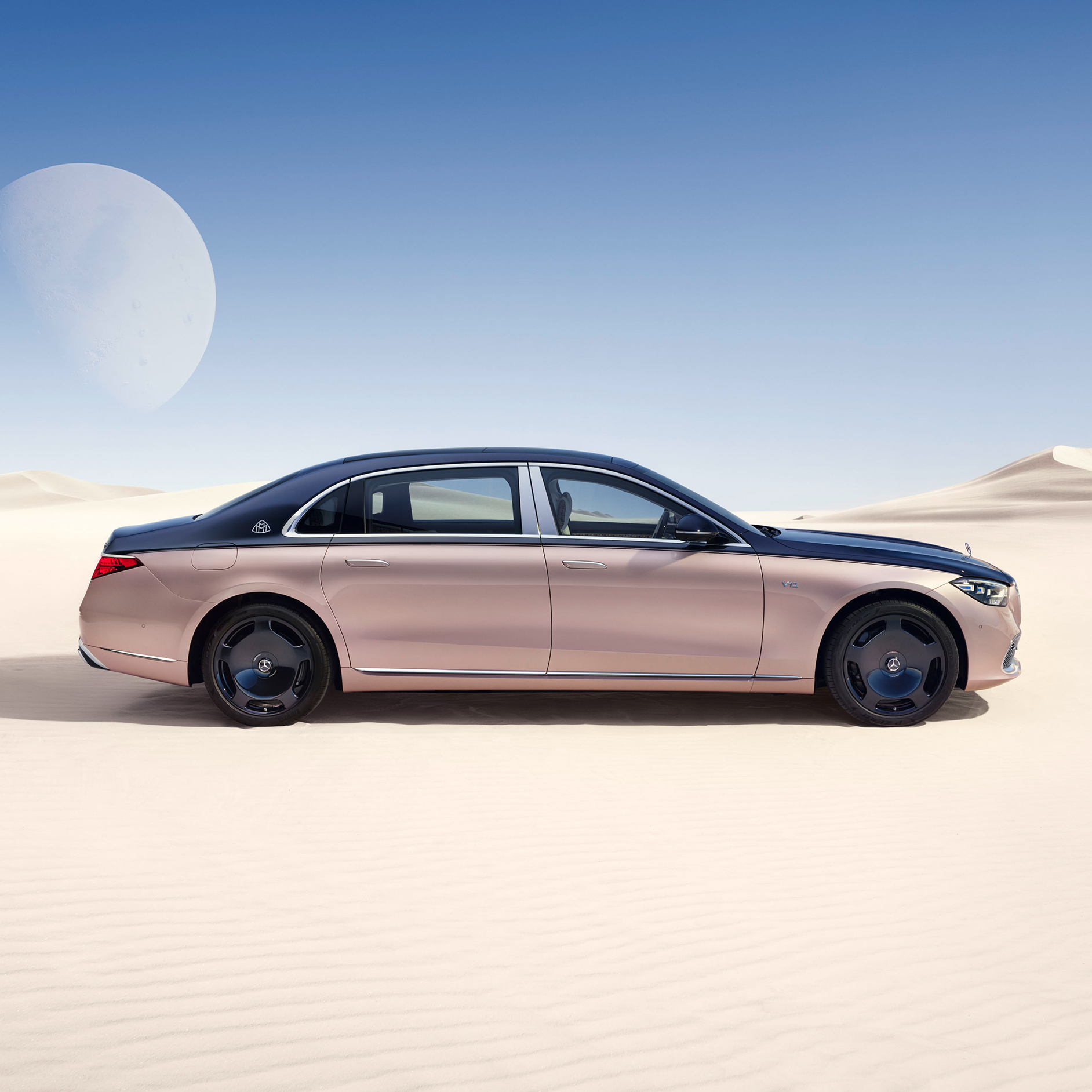 S-Class | Maybach | Mercedes-Benz The competitive line-up for the Mercedes Maybach S-Class