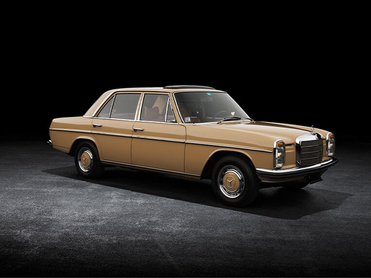 Mercedes-Benz 200, W 115 "Stroke 8"