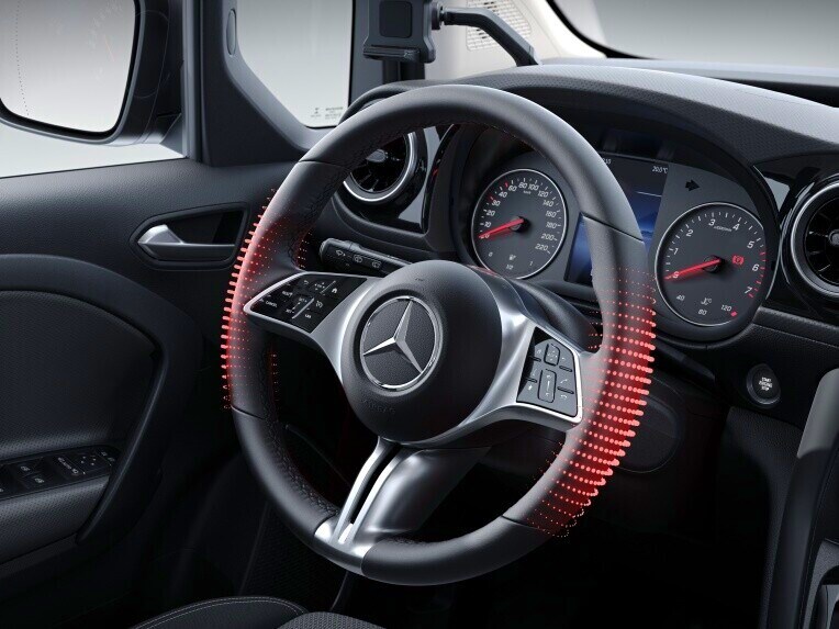 The heated multifunction steering wheel in the Mercedes-Benz Citan Panel Van.