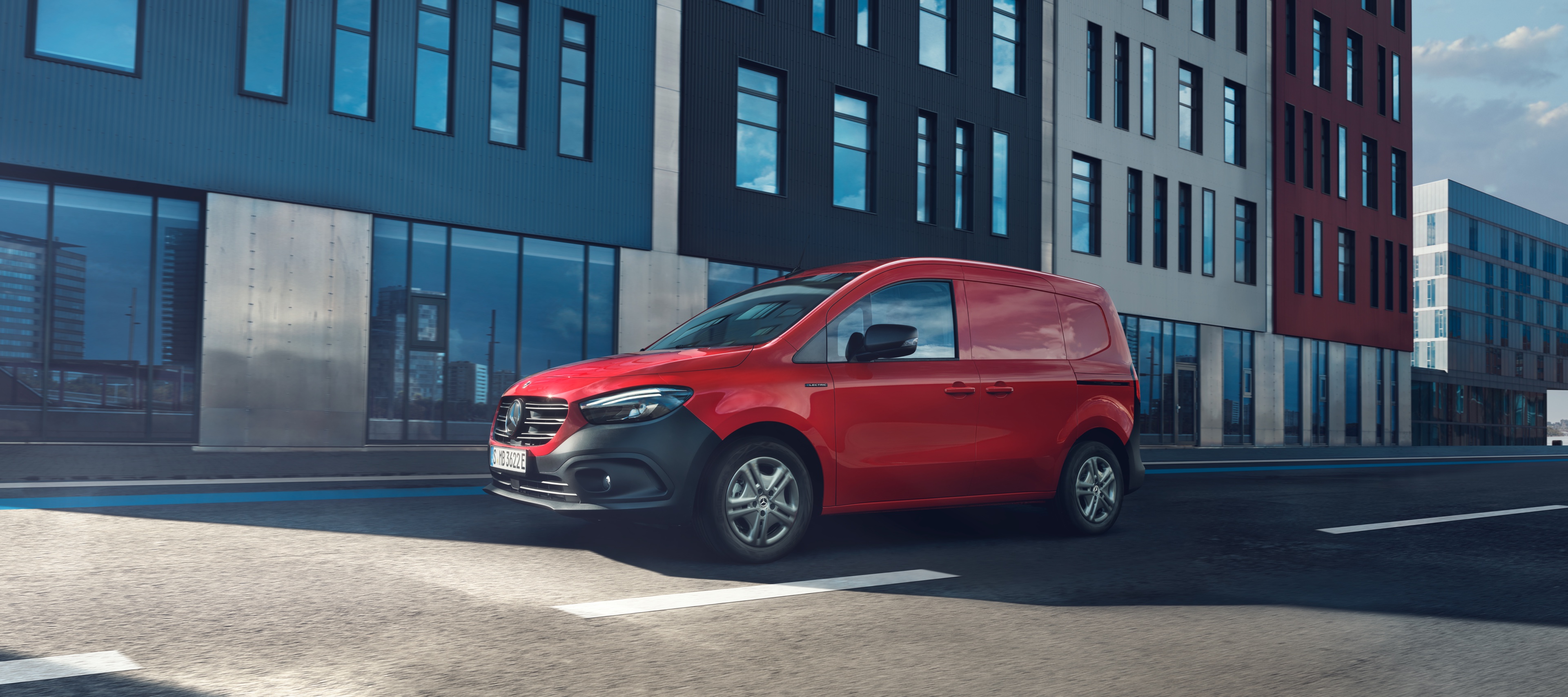 The Mercedes-Benz eCitan Panel Van in action. The Mercedes-Benz eCitan Panel Van in action.