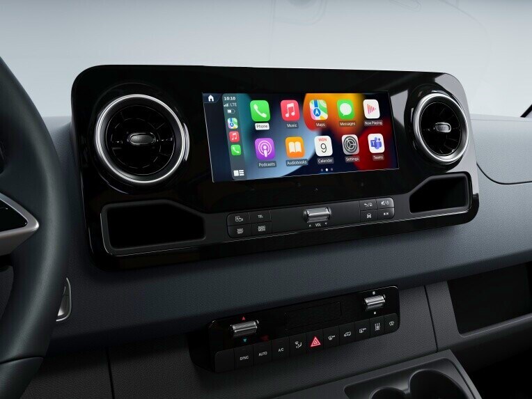 The screen view of the Smartphone Integration in the Mercedes-Benz Sprinter Chassis.