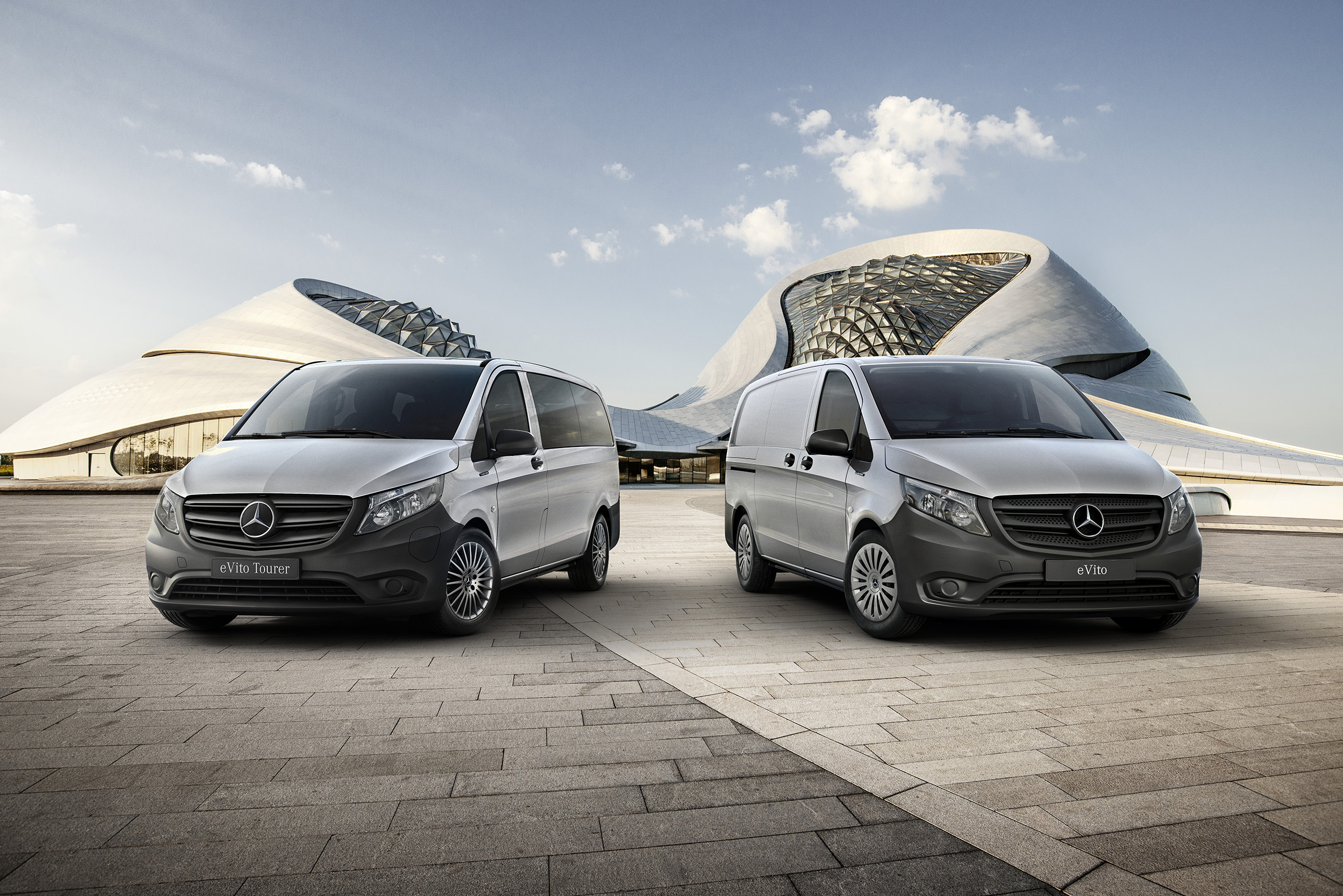 eVito Panel Van and Tourer | All Vito | Mercedes-Benz eVito Panel Van and Tourer in front of a futuristic building
