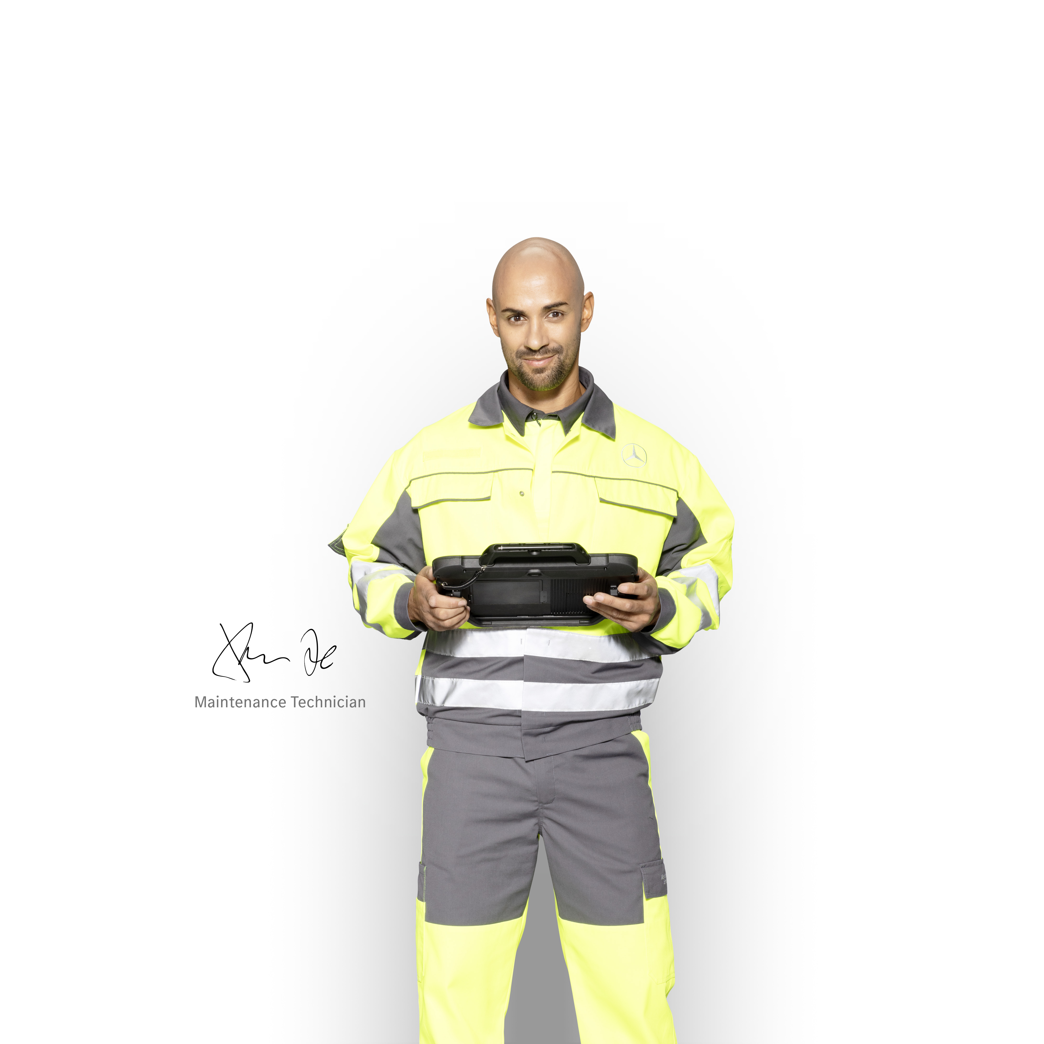 Mercedes-Benz | Convenience | Mobilovan Mercedes-Benz Service Technician with a tablet, ready to check the mobility warranty services for your van