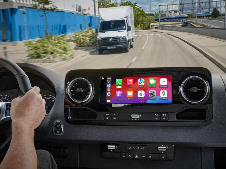 Additional Digital Extras from Mercedes-Benz in the MBUX multimedia system of the Mercedes-Benz Sprinter.