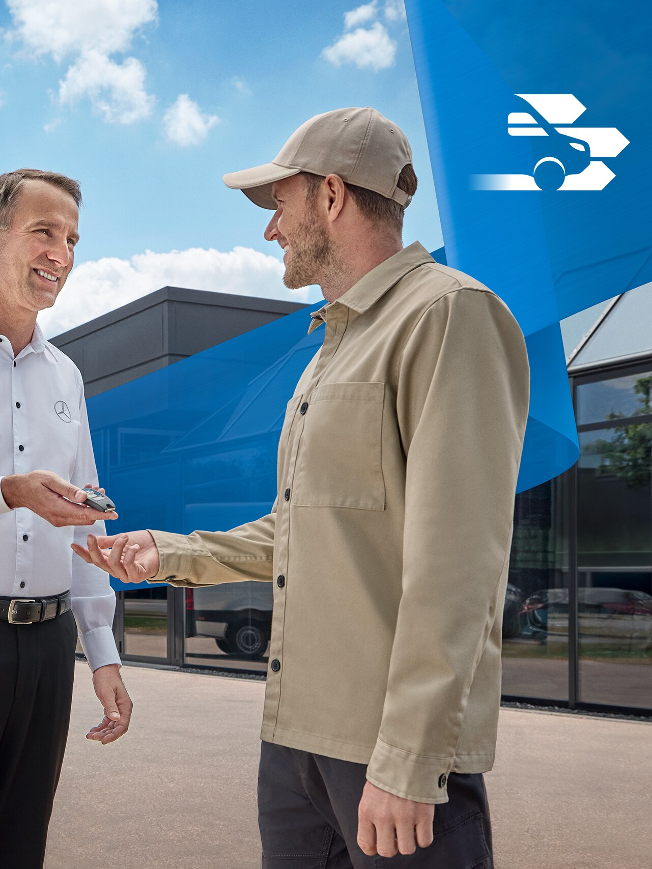 Two men talking about the Mercedes-Benz mobility service - easy handover and flexible mobility solutions for customers.
