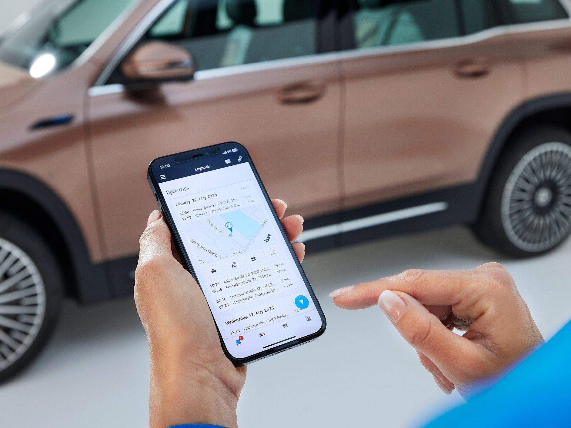 The best connection to your Mercedes-Benz: The Mercedes-Benz App.