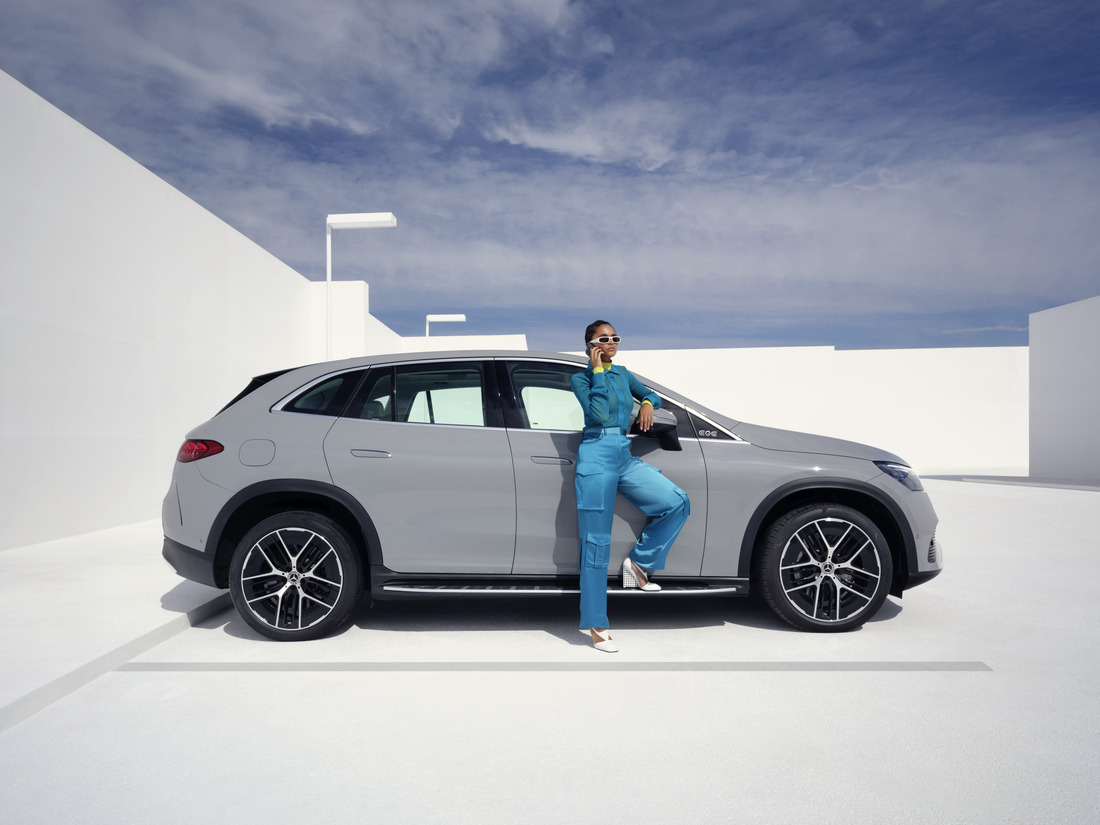 Mercedes-Benz Apps | Digital Extras | Mercedes-Benz The best connection to your Mercedes-Benz: The Mercedes-Benz App.