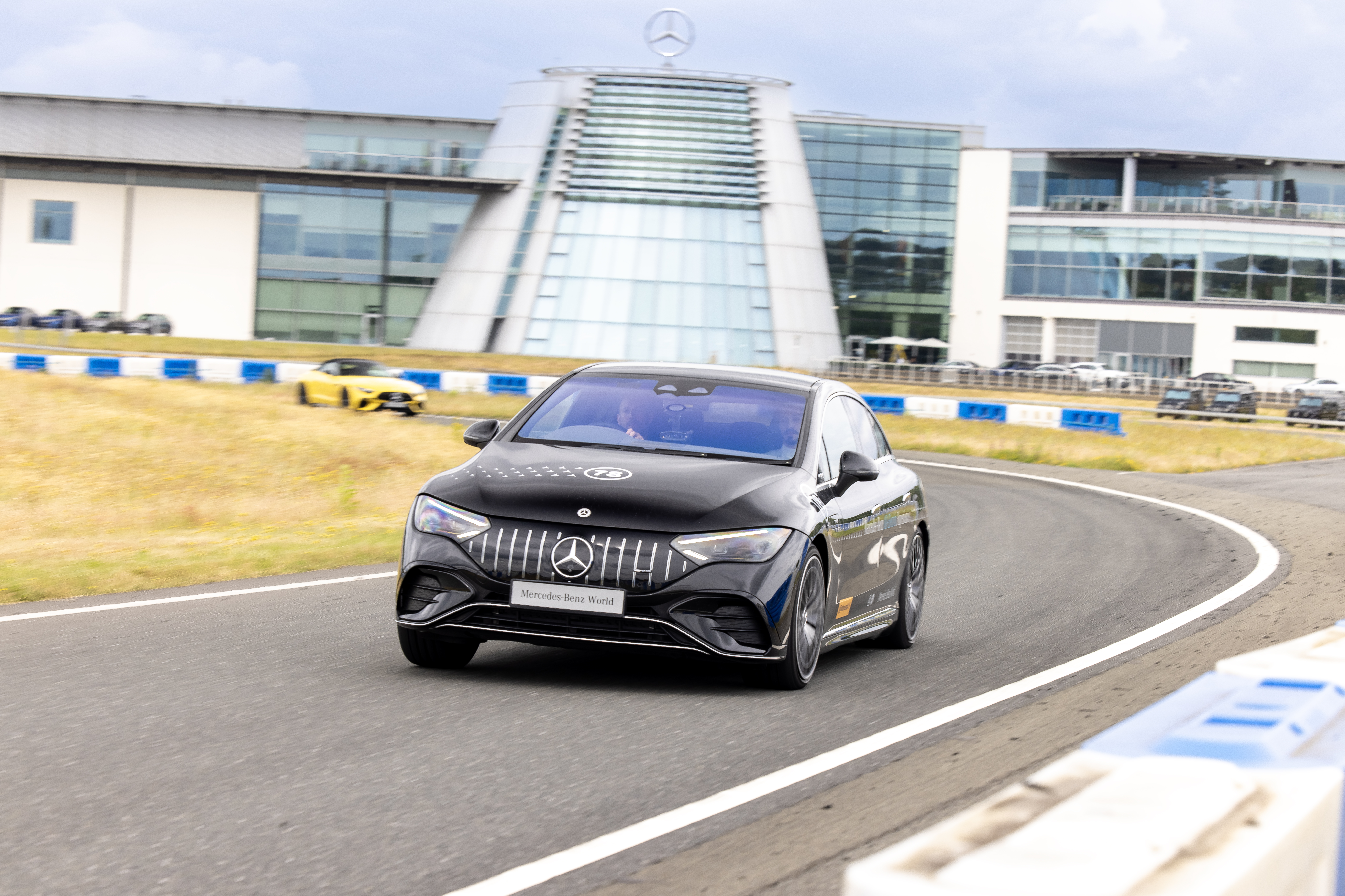 amg-customer-exclusives amg-customer-exclusives