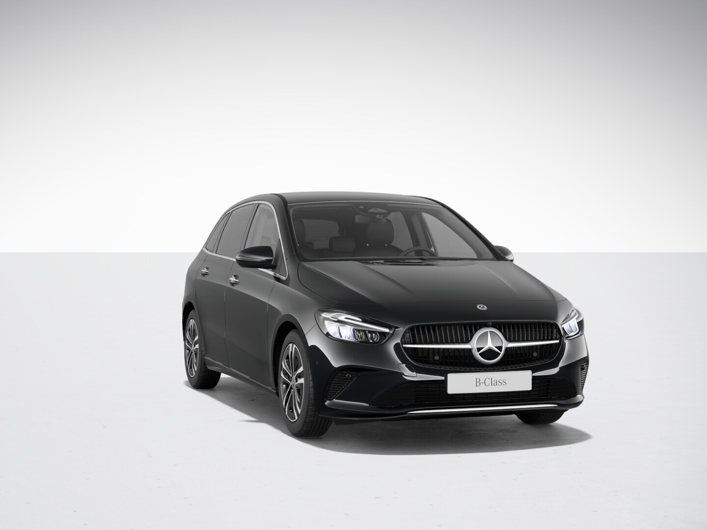 The B-Class from Mercedes-Benz with standard exterior equipment.