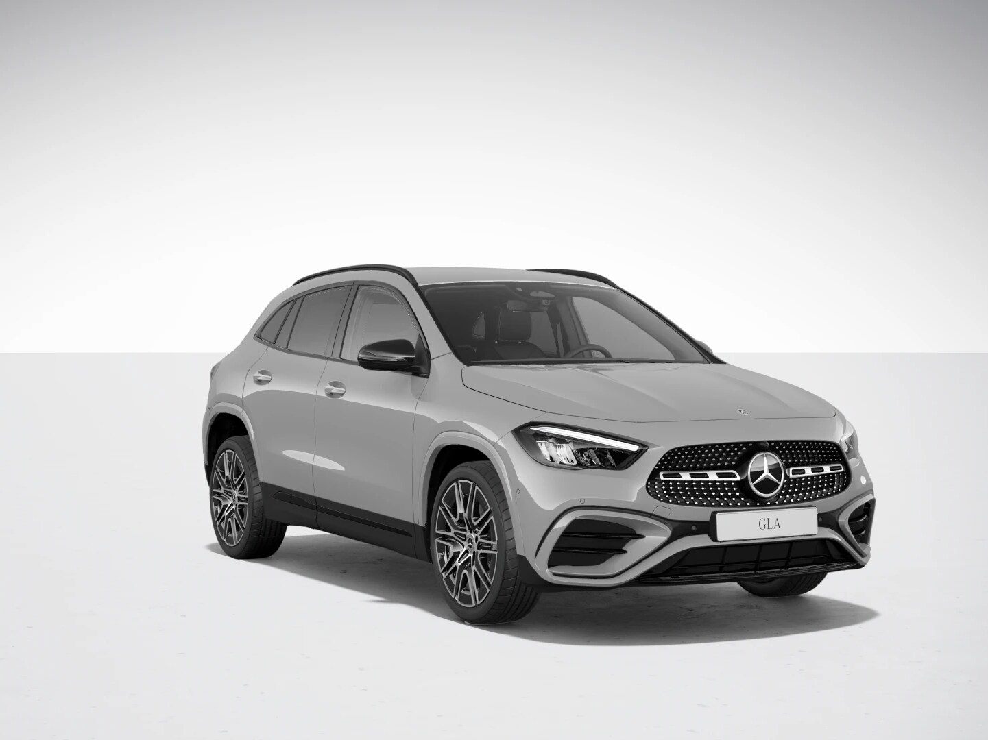 The new Mercedes-Benz GLA with standard equipment.