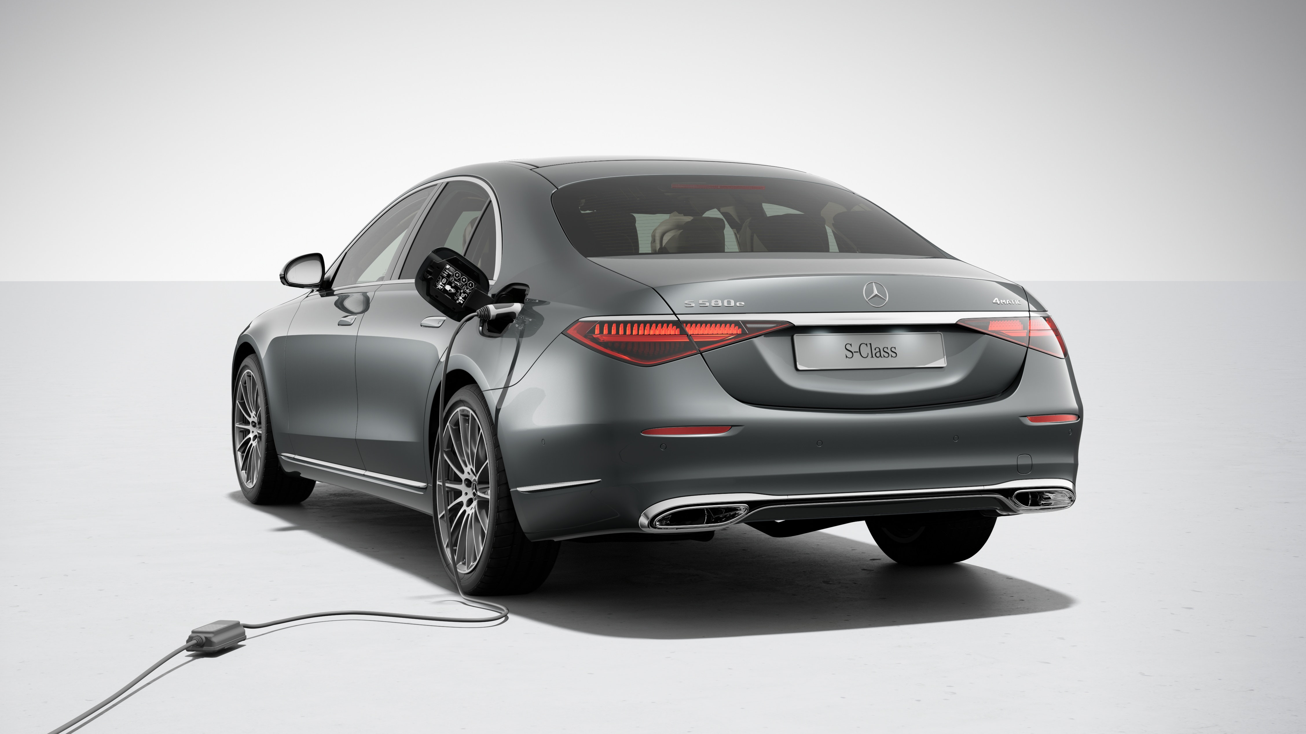 Mersedes Rasmlari Mercedes Benz Sedan