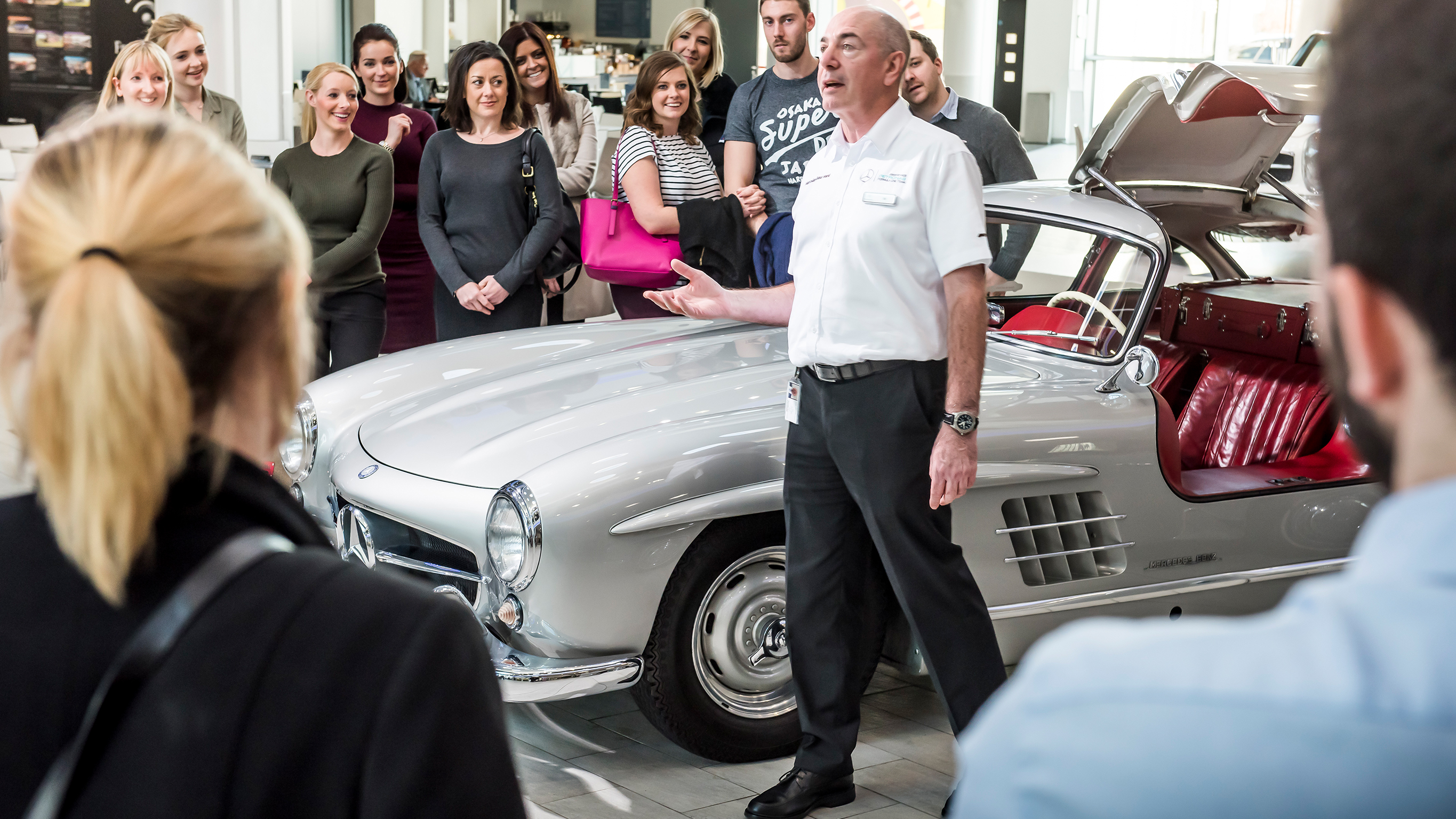 Mercedes-Benz World Mercedes-Benz World