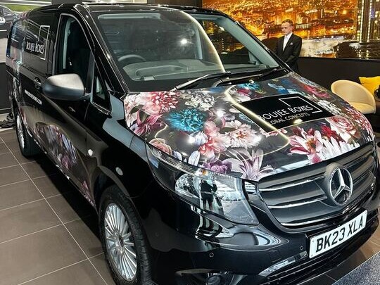 At Mercedes-Benz Vans, we’ve got your back. Learn how expert servicing and support help keep your van on the road longer and moving fast.