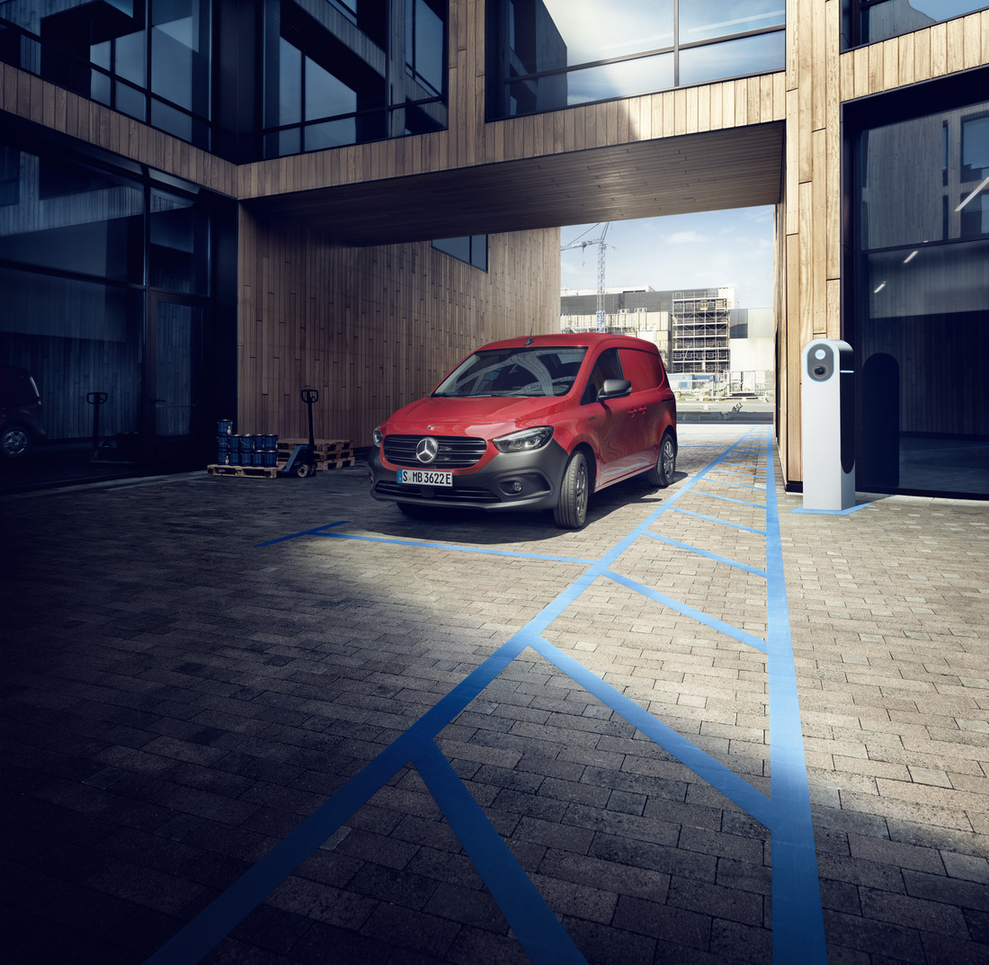 Alternative drives | Citan Panel Van | Mercedes-Benz The Mercedes-Benz eCitan Panel Van.