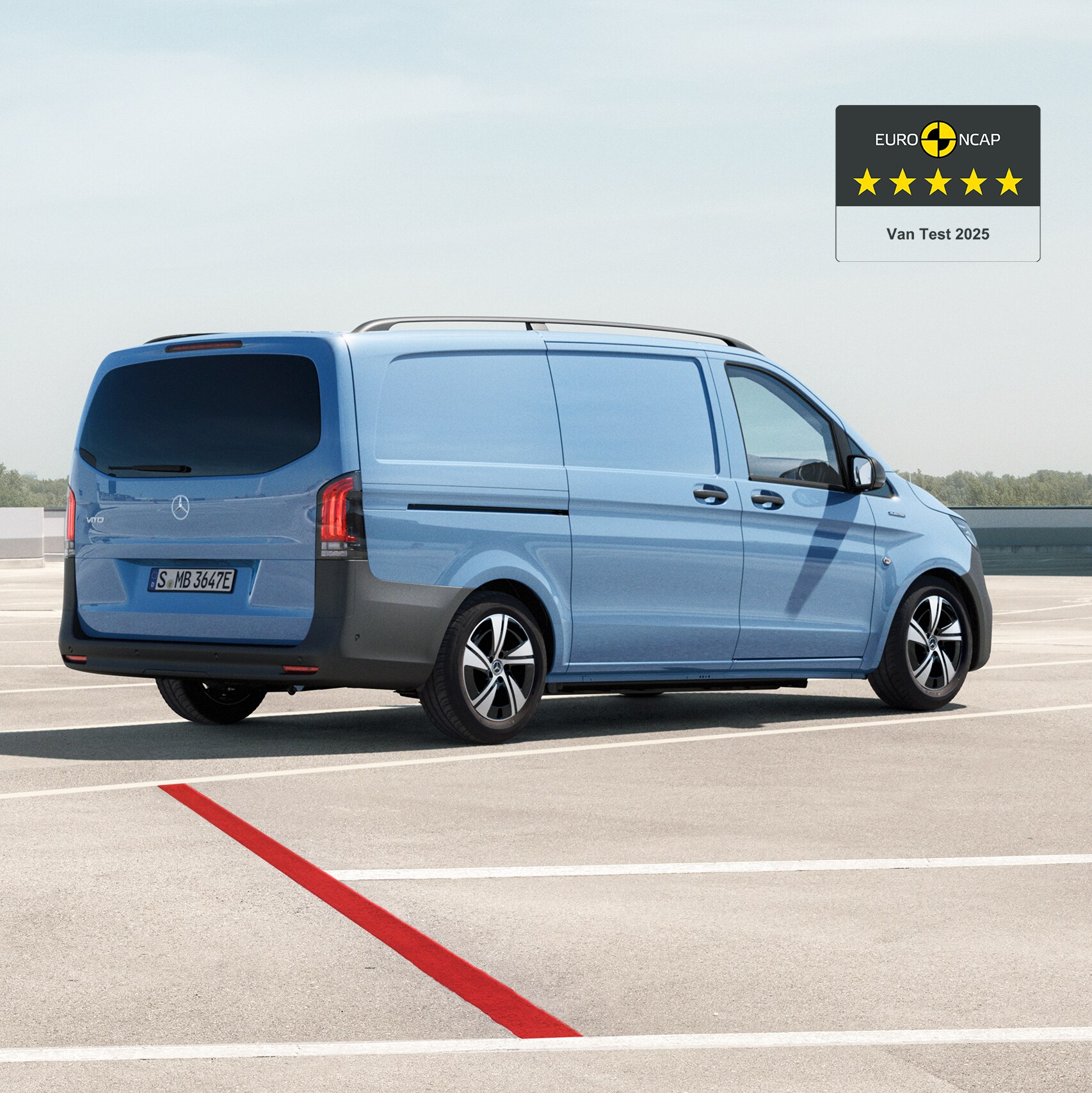 Mercedes-Benz eVito Tourer and eVito Panel Van driving on a road. 