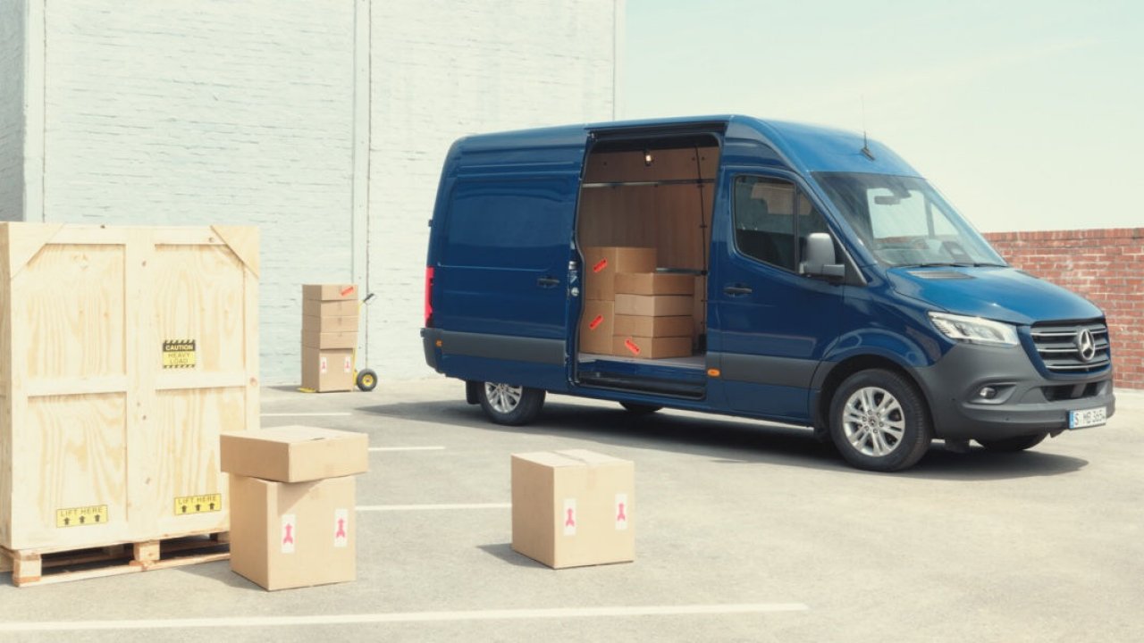 Electric Diesel Sprinter Large Vans Mercedes Benz Vans UK